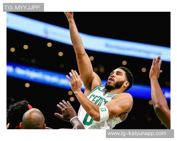 塔图姆有望明年三月复出联盟内部消息引发球迷期待 塔图姆有望明年三月复出联盟内部消息引发球迷期待