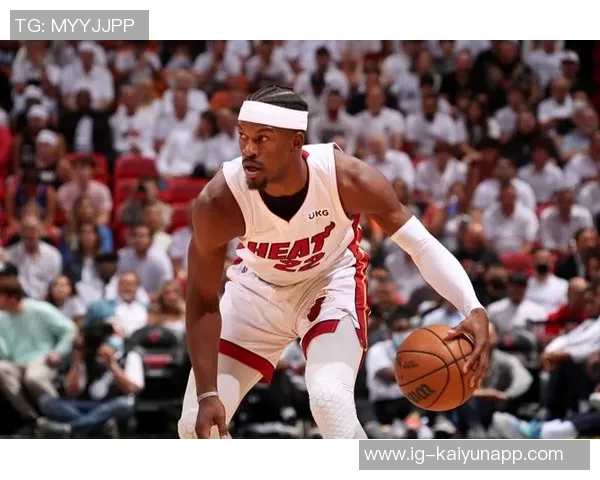 巴特勒半场表现依旧全面17分钟贡献12分2板3助2断展现实力