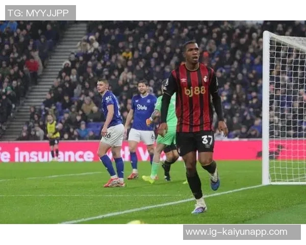 伯恩茅斯出价3500万欧争夺瓦斯科达伽马前锋拉扬的转会战